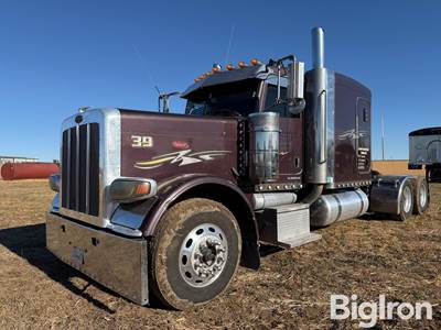 2010 Peterbilt 388 T/A Truck Tractor