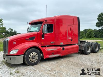 2013 Peterbilt 579 T/A Sleeper Truck Tractor
