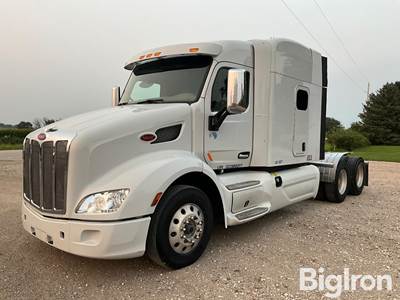2016 Peterbilt 579 T/A Sleeper Truck Tractor