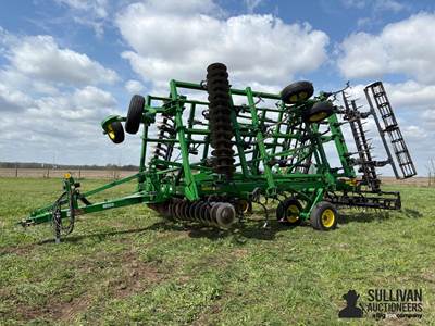 2014 John Deere 2310 30'9" Mulch Finisher