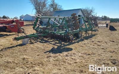 John Deere 724 20' Mulch Finisher