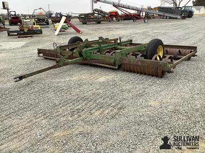 John Deere 16' Cultimulcher