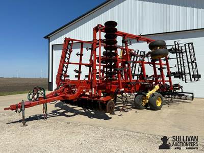 2006 Krause TL6200 27' Soil Finisher