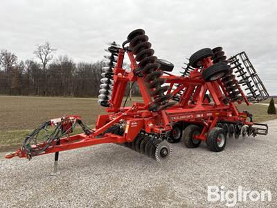 2017 KUHN Krause 8005 Excelerator Vertical Tillage Disk