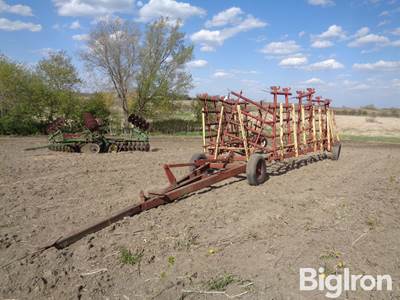 Melroe 9 Section 45' Drag/Harrow