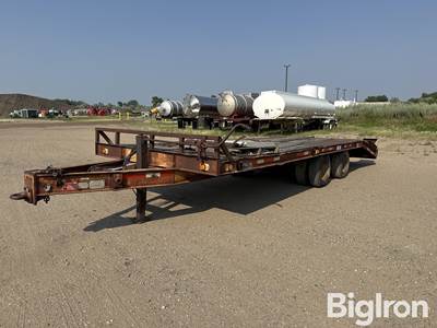 1990 Phelan FE 10-24 Dual Axle Trailer W/Ramps