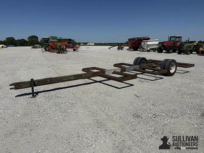 6 Bale Pull-Type Trailer
