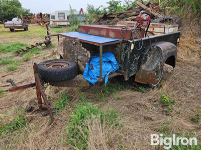 Custom Built Trailer w/Fuel Transfer Tank & Electric Pump