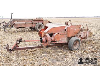 Allis-Chalmers 300 Square Baler