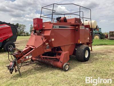 1999 Hesston 4755 Big Square Baler