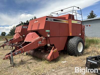 1998 Hesston 4910 Large Square Baler