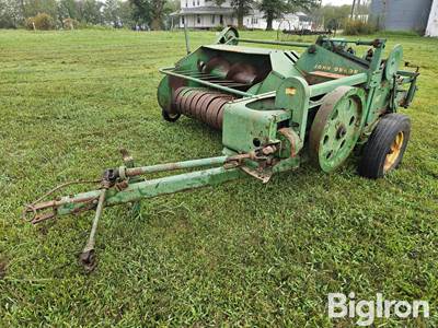 1960 John Deere 14T Small Square Baler