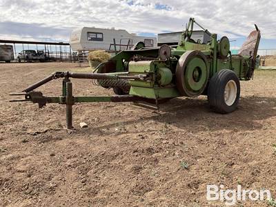 John Deere 214 WS Small Square Baler
