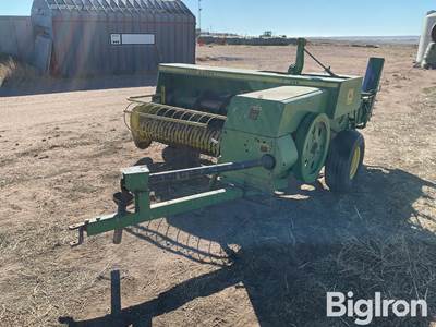 John Deere 346 Small Square Wire Tie Baler
