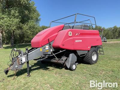 2015 Massey Ferguson / Hesston 2270 Large Square Baler