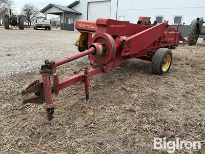 New Holland 273 Small Square Baler