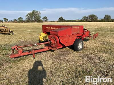 New Holland Hayliner 315 Small Square Baler