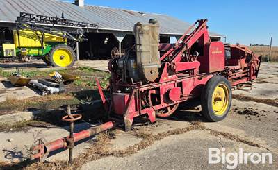 New Holland Super 77 Small Square Baler