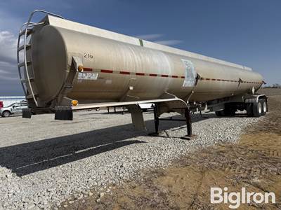 1988 Clough T/A Tanker Trailer