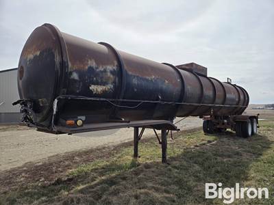 1981 Fruehauf TEOF2R7000 T/A Tanker Trailer
