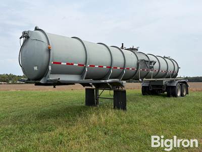 1965 Pennco 5,000-Gal T/A Tanker Trailer