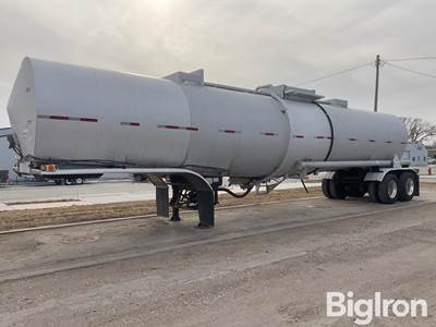 1996 Polar T/A 8500-Gal 2 Compartment Tanker Trailer