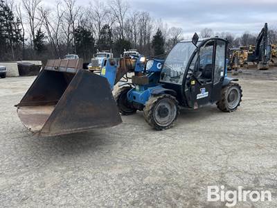 2012 Genie GTH5519 4x4x4 Telehandler w/Bucket