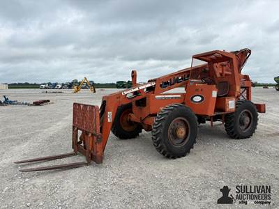 LULL 844TT-34 HighLander Telehandler