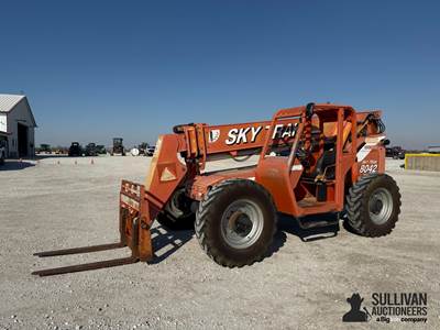 2004 SkyTrak 8042 4X4 Telehandler