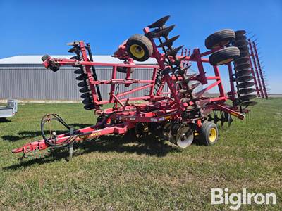 AGCO Sunflower 1234-27 Tandem Disk