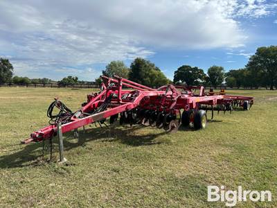 2010 AGCO Sunflower 4511 Disk Ripper w/Sterling Packer