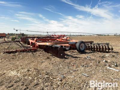 Allis Chalmers 2500 21’ Disk