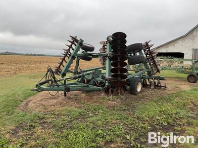 Baker 1000 24' Folding Disk