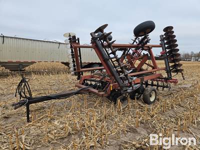 Case 490 22' Tandem Disk