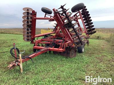 Case IH 3900 Disk