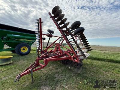 Case IH 490 32' Disk