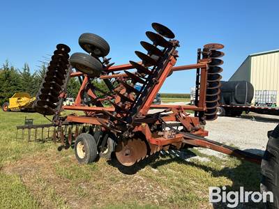 Case IH 496 tandem disk