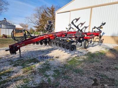 2008 Case IH 730C Ecolo-Tiger 7-Shank 17.5' Disk Ripper