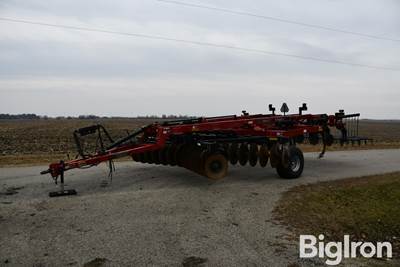 Case IH 870 Ecolo-Tiger 7 Shank Disk Ripper