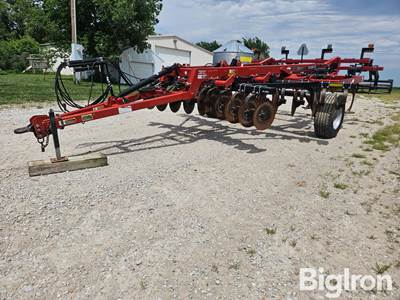 2014 Case IH 870 Ecolo-Tiger 11 Shank Disk Ripper