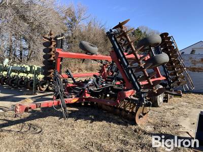 Case IH RMX340 Tandem Disk