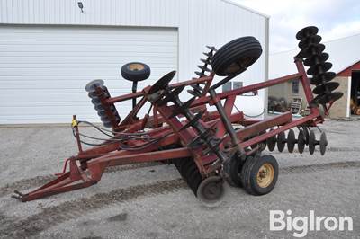 International Harvester 490 Disk