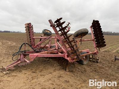 International 490 Disk