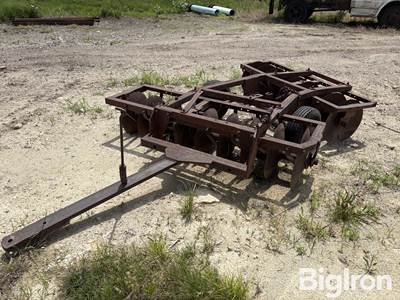 International Harvester 7’ offset disk