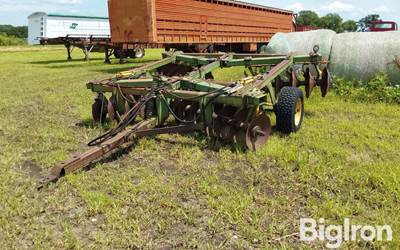 John Deere 1630 12' Plow Disk
