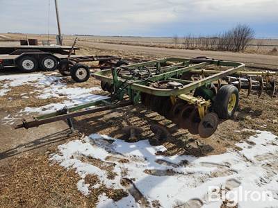 John Deere 210 Tandem Disk