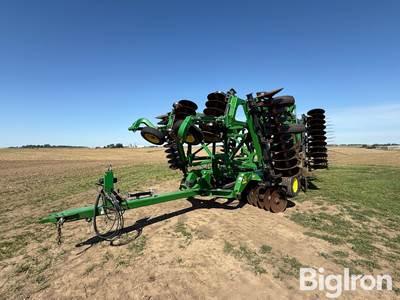 2016 John Deere 2623 36' 5" Disk