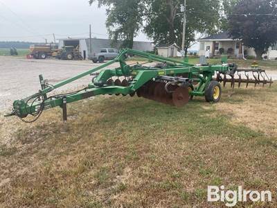 2004 John Deere 512 Disk Ripper