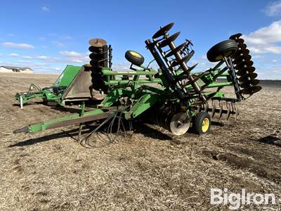 John Deere 630 24' Disk