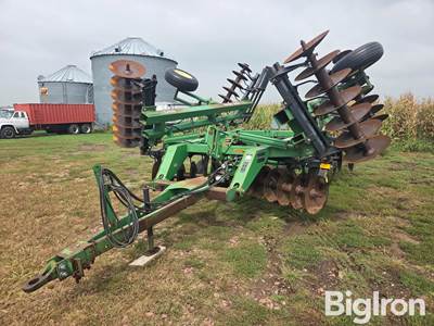 John Deere 630 21' Tandem Disk Harrow
